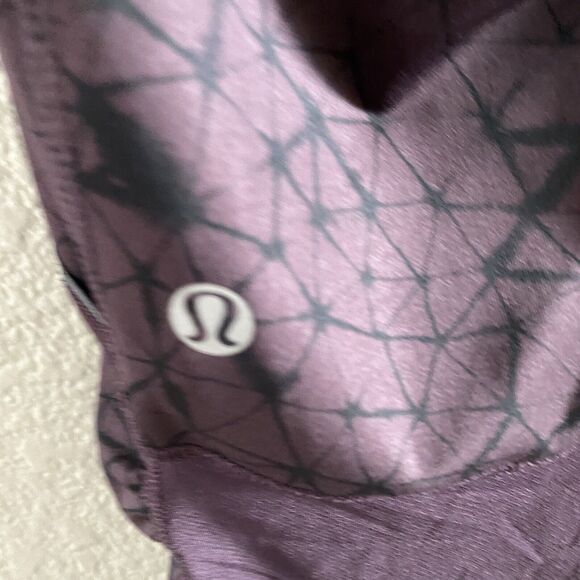 Lululemon Stash It Crop Leggings Womens 8 Burgundy Star Crushed Black Cherry - Picture 13 of 16
